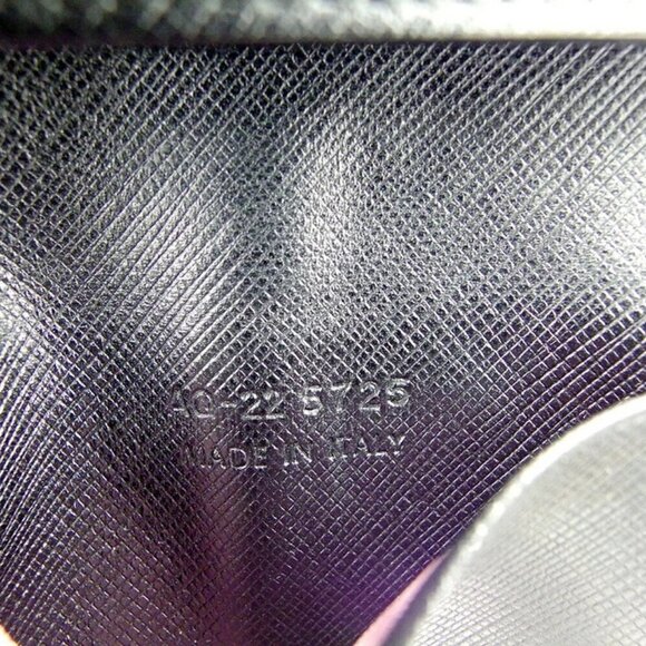 Salvatore Ferragamo Key Case Ganchini Leather Authentic USED - Picture 8 of 10